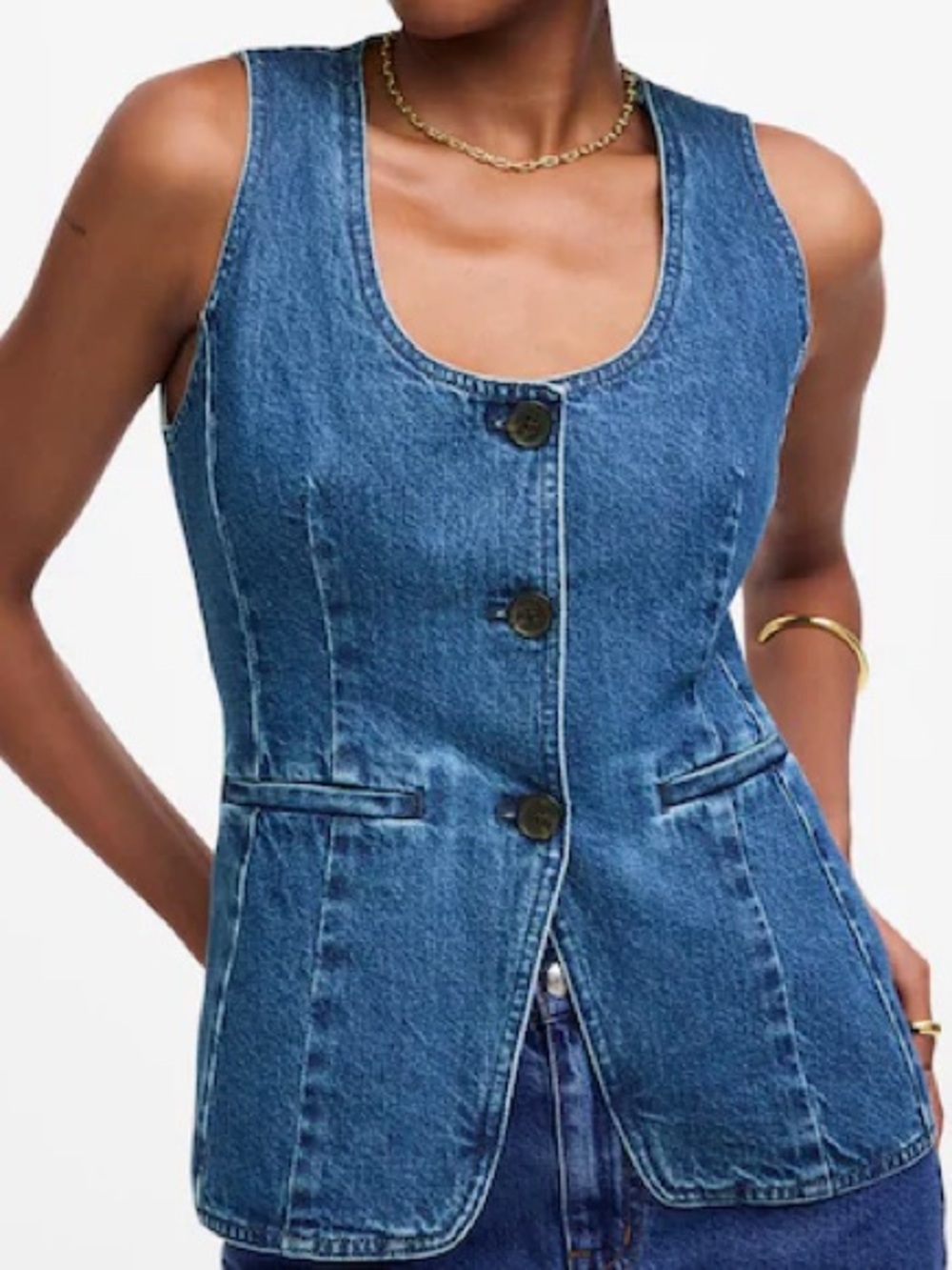 Madewell Denim Scoopneck
Cutaway Vest 14 NWT